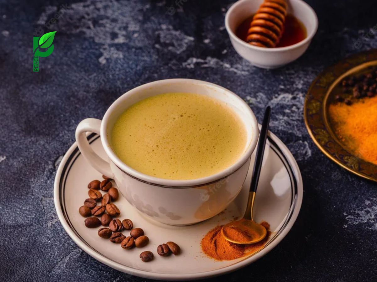 Cách pha cà phê nghệ đơn giản tại nhà