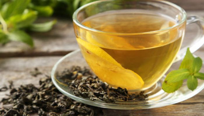 Lục trà nhiệt độ thích hợp khoảng 80 – 90 độ C