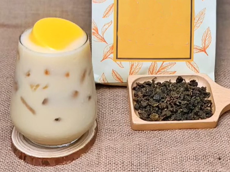 Chọn size nhỏ và ít trà để giảm lượng caffeine