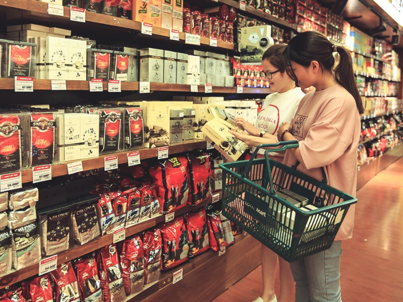Mua tại siêu thị và cửa hàng tiện lợi